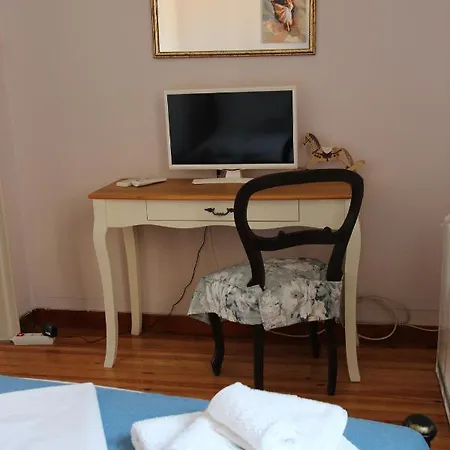 아파트 Mary's Art House In The Center Of Old Town *